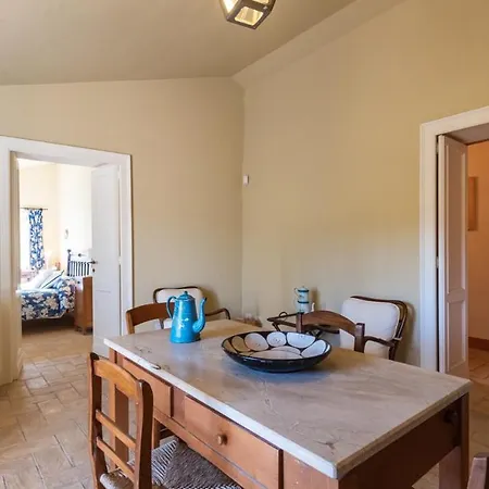 La Casa Nei Vigneti 10, Emma *