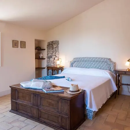 Vila La Casa Nei Vigneti 10, Emma Catignano