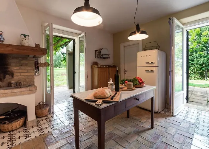 La Casa Nei Vigneti 10, Emma Villa Catignano