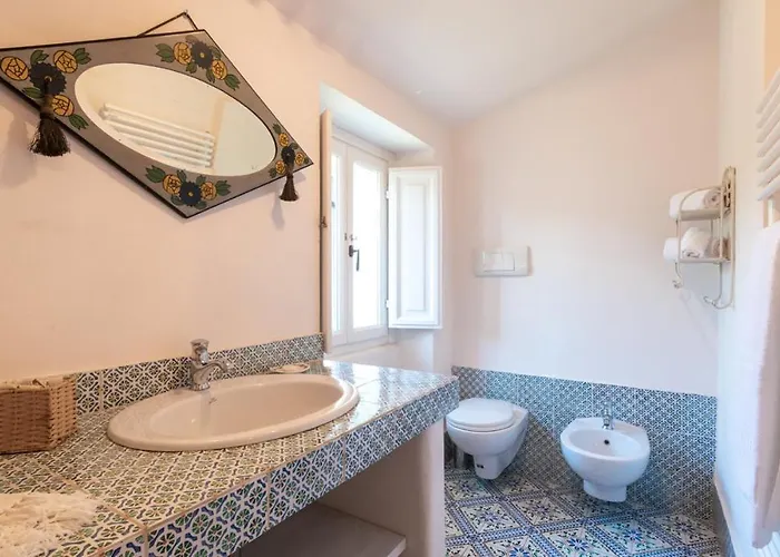 La Casa Nei Vigneti 10, Emma